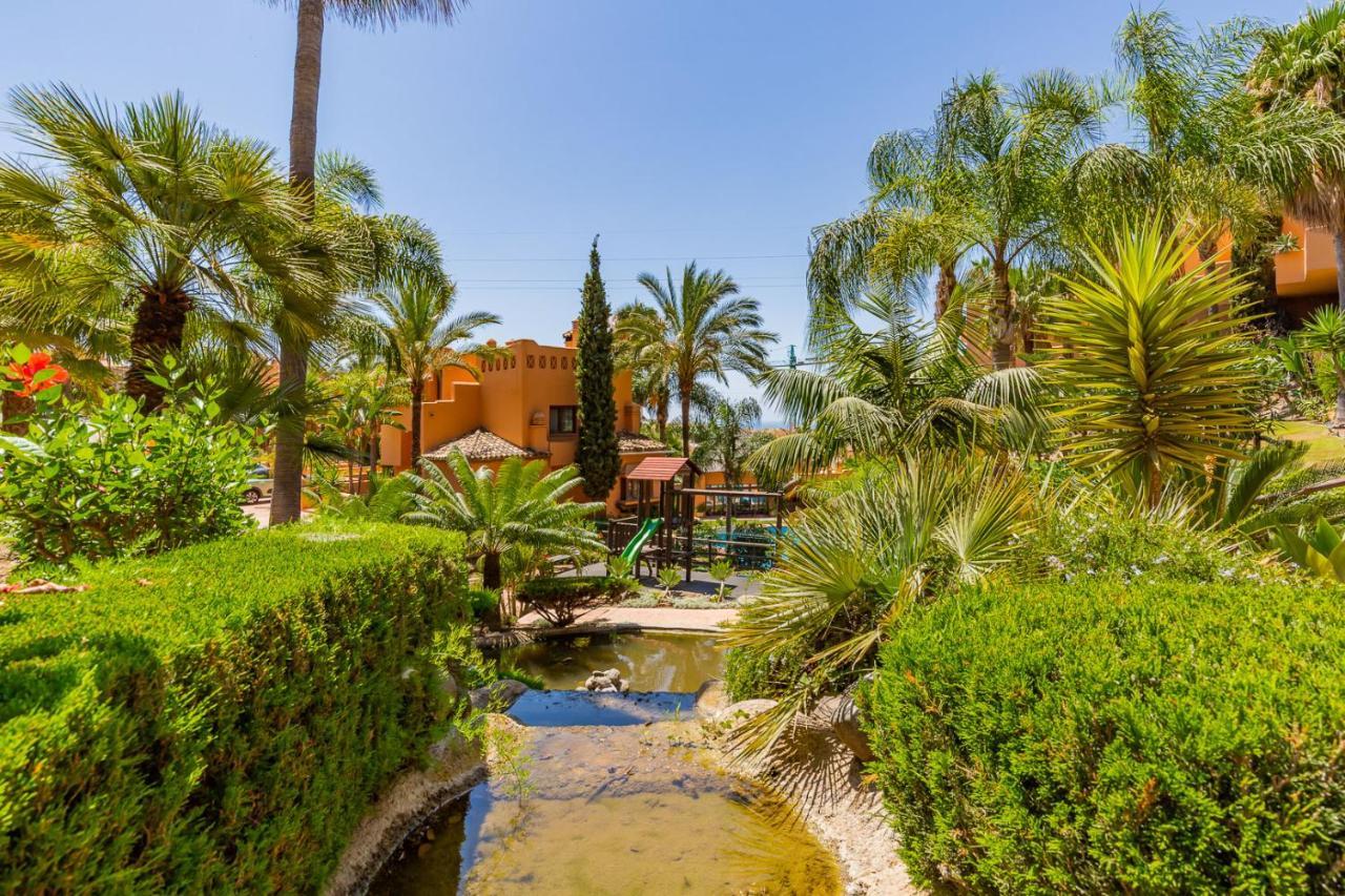 Sitio de Calahonda Garden Suite Beach & Relax מראה חיצוני תמונה