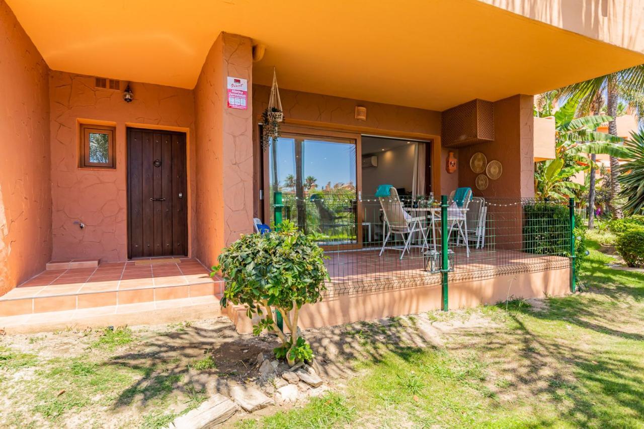 Sitio de Calahonda Garden Suite Beach & Relax מראה חיצוני תמונה