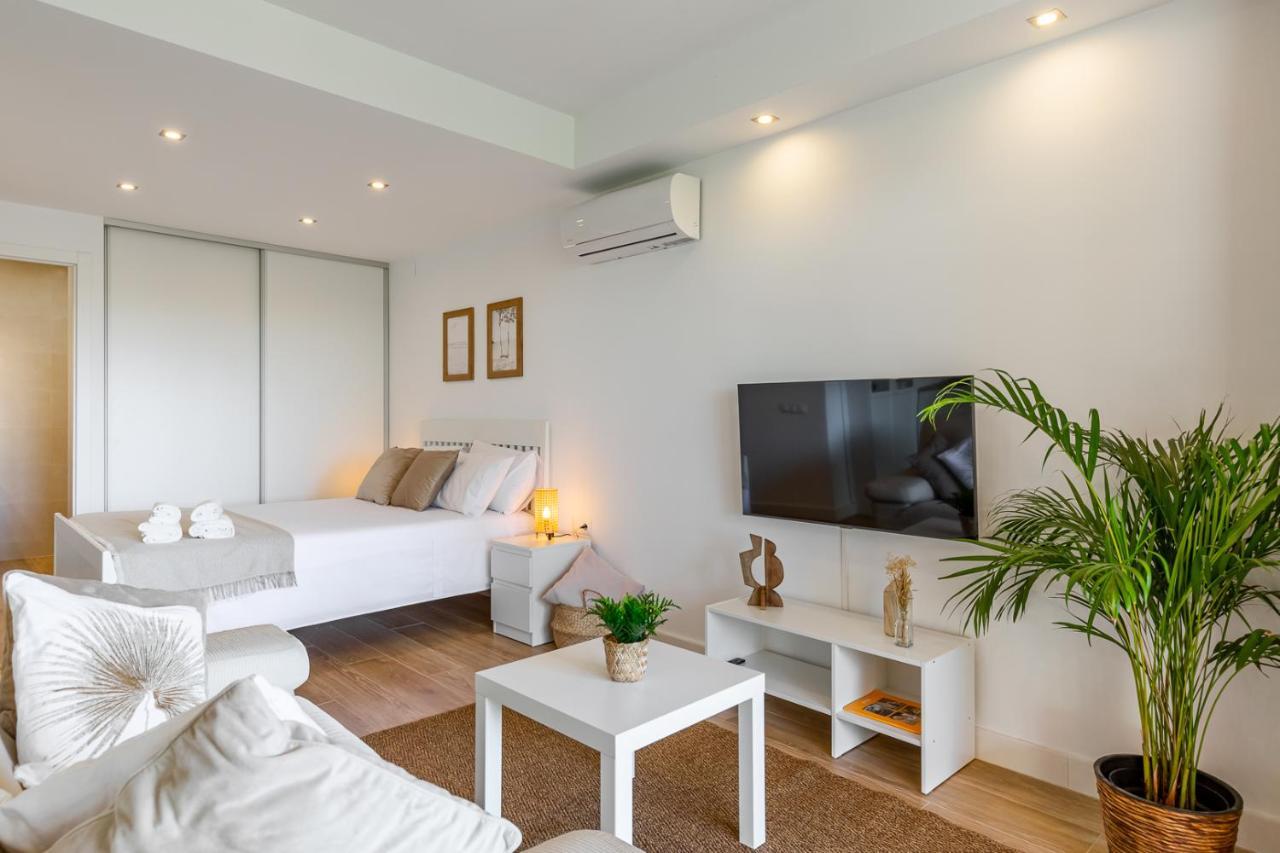 Sitio de Calahonda Garden Suite Beach & Relax מראה חיצוני תמונה